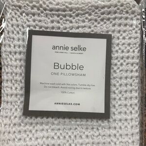 Annie Selke Bubble One PillowSham